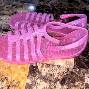 It’s jelly time !! Pink jelly’s are on the map